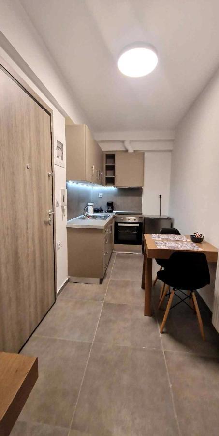 Vv Cosy Host 2 Daire Yenişehir Dış mekan fotoğraf